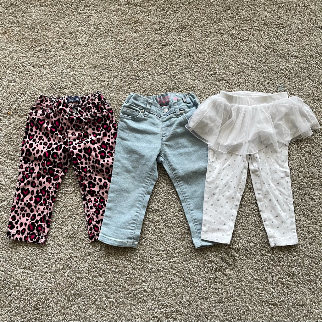 3 Listings 15$! 12-18mo/ 18m Pant Lot